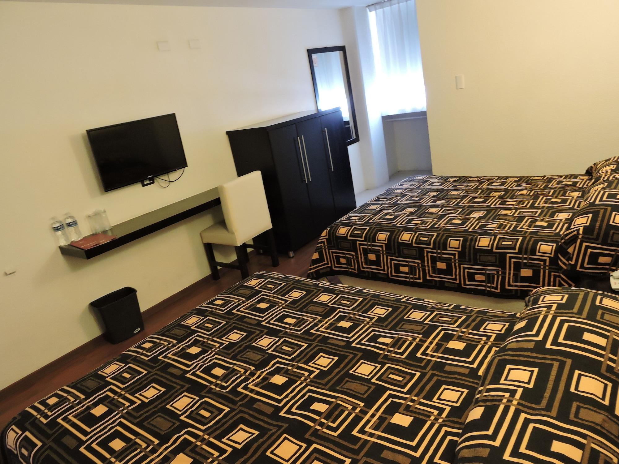 Hotel Granada Puebla Bagian luar foto