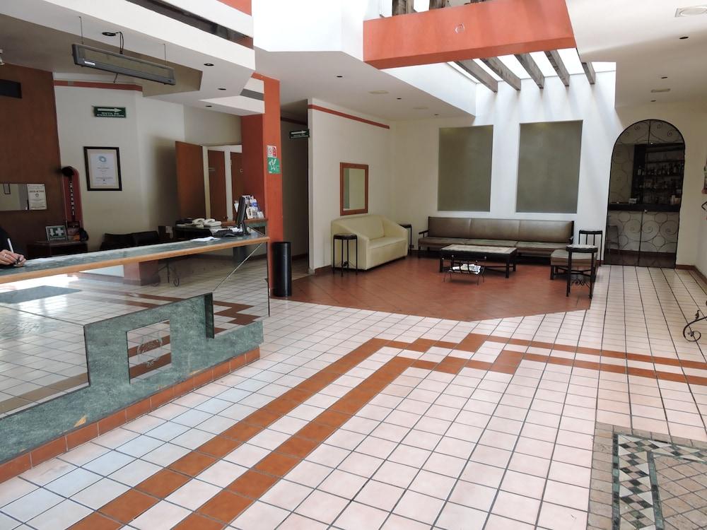 Hotel Granada Puebla Bagian luar foto